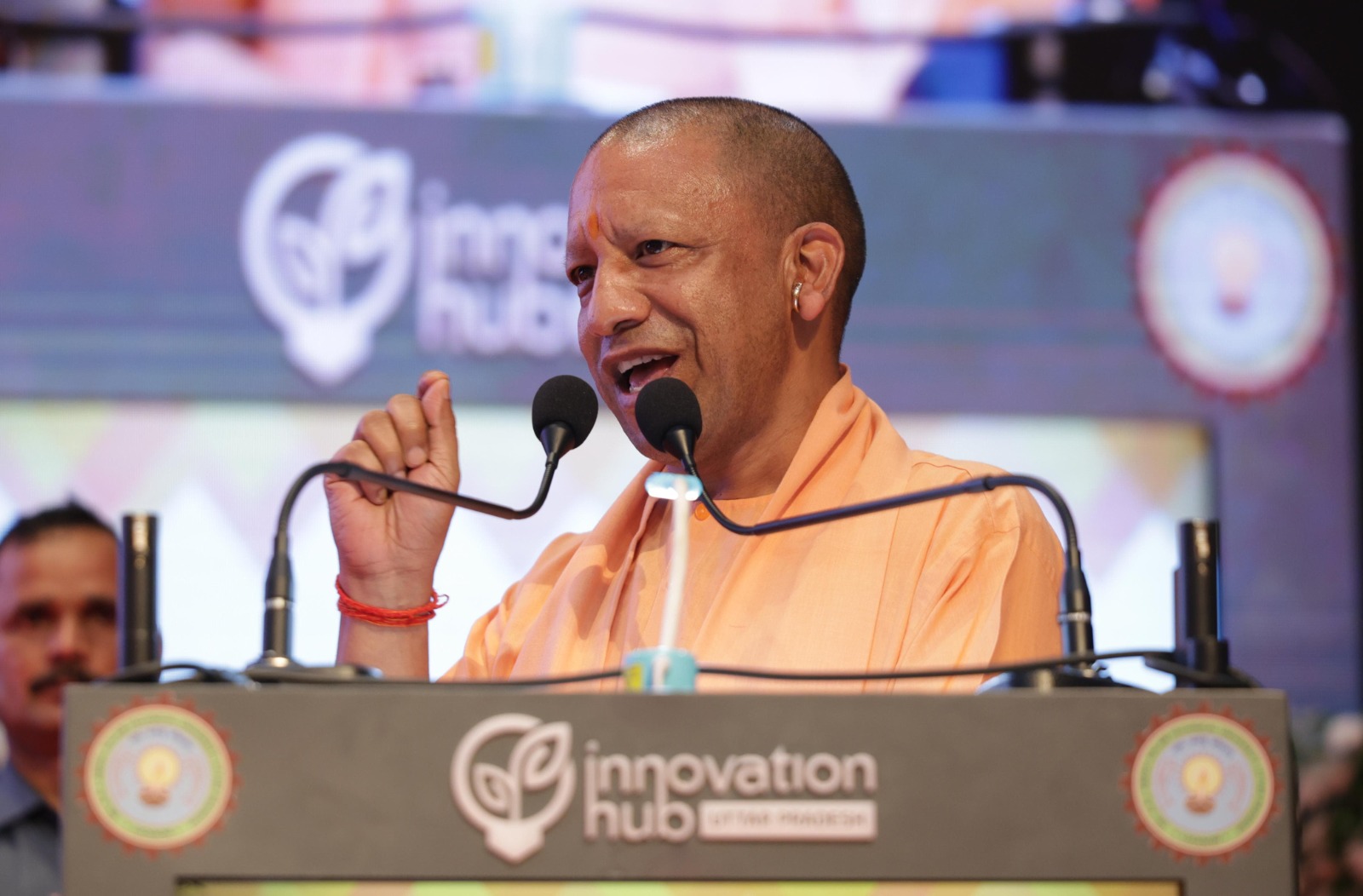 मुख्यमंत्री ने की तकनीकी एवं व्यावसायिक शिक्षा विभागों की समीक्षा, बोले – युवाओं को आत्मनिर्भर बनाने के लिए उद्योगों से जोड़ें शिक्षा
